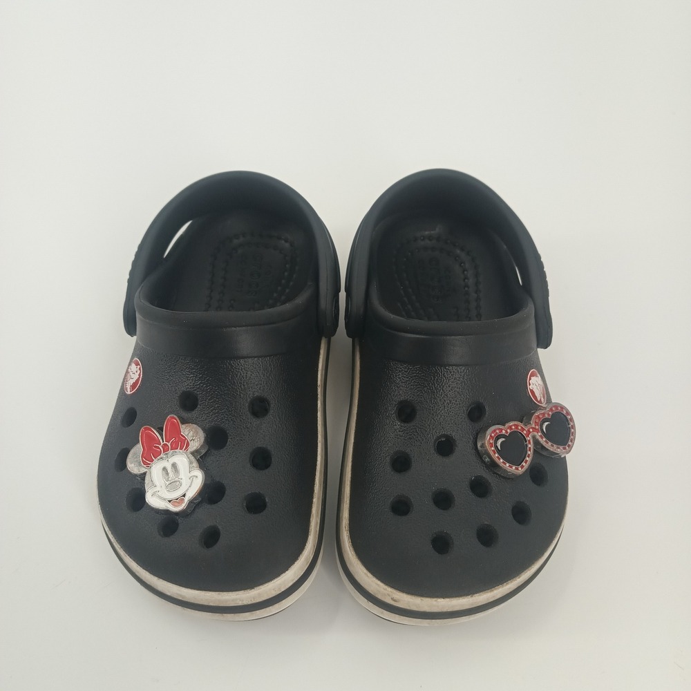 Crocs Kids C7 Black Clogs Disney Minnie Mouse Charms Slip On Shoes